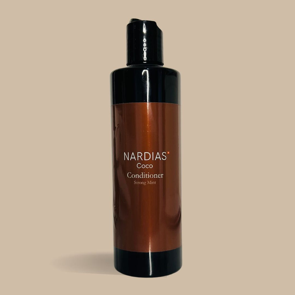 Haarspülung mit Pfefferminze und Kokosöl für fettige Haare | NARDIAS Strong Mint