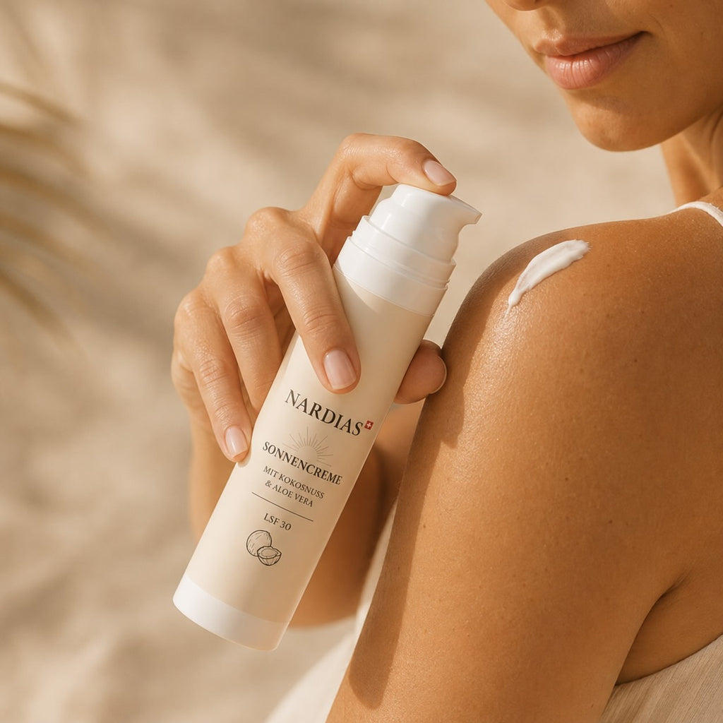 Kokos Sonnencreme LSF 30 mit Kokosöl ohne weissen Film | NARDIAS Airless Dispenser